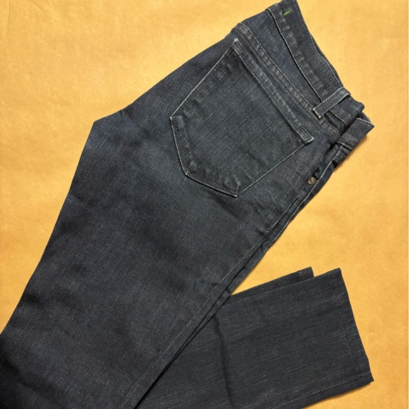 J brand jeans size 25 - Picture 2 of 3